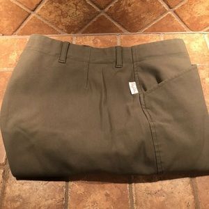 NWOT Tailored Sportsman Side Zip Breeches Size 32